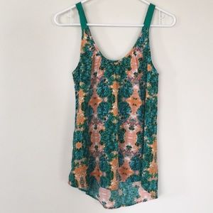 Collective Concepts top with zipper back detail